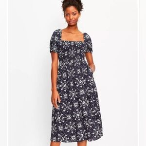 Loft Navy and White Floral Puff Sleeve Smocked Midi Dress XLP